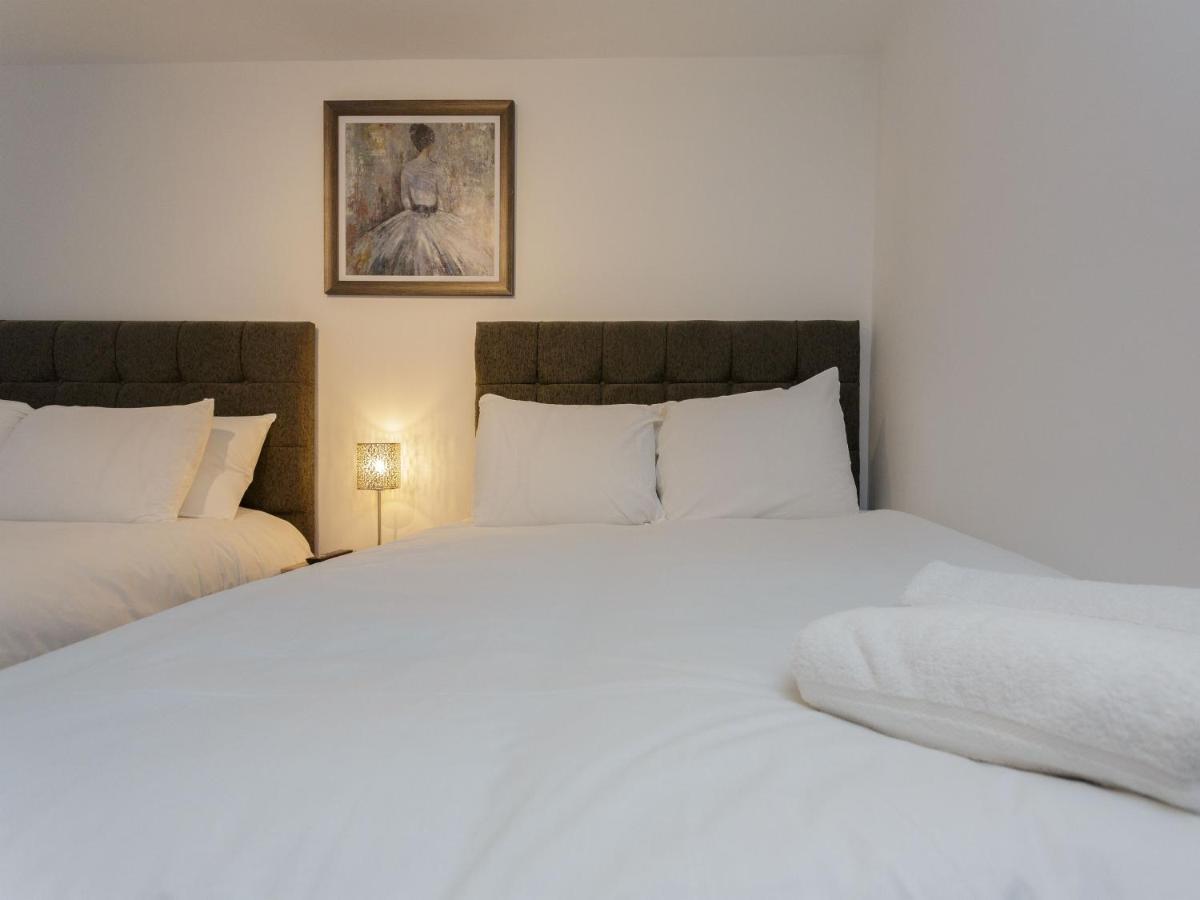 Live In Leeds Greenhill Bungalows Dış mekan fotoğraf