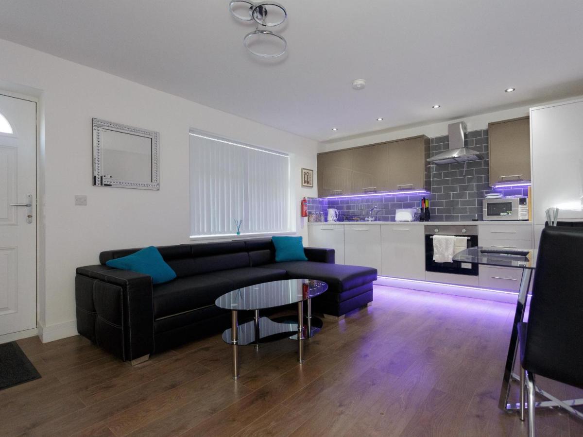 Live In Leeds Greenhill Bungalows Dış mekan fotoğraf