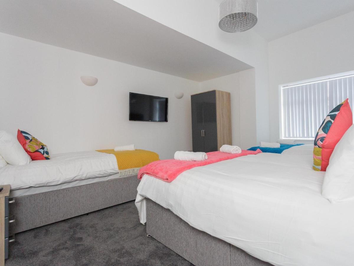 Live In Leeds Greenhill Bungalows Dış mekan fotoğraf