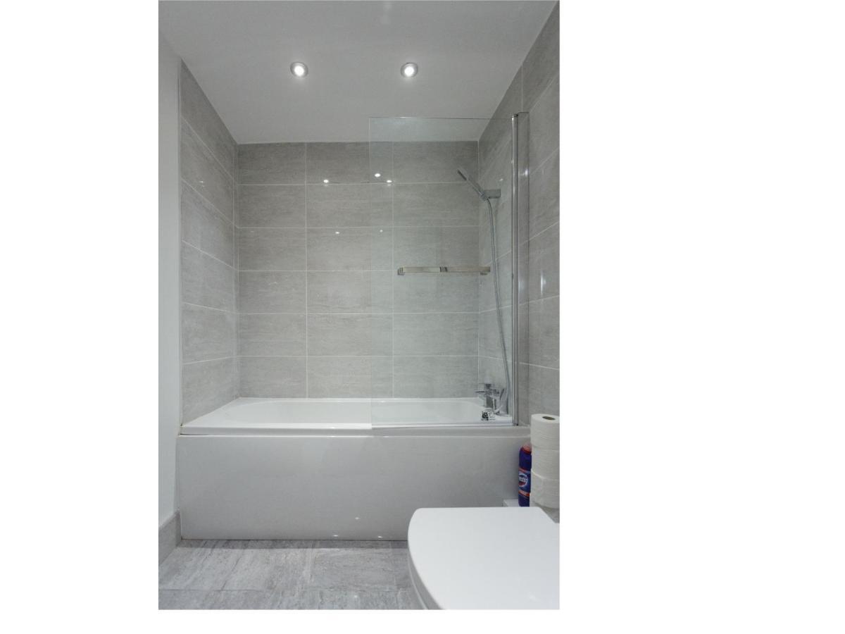 Live In Leeds Greenhill Bungalows Dış mekan fotoğraf