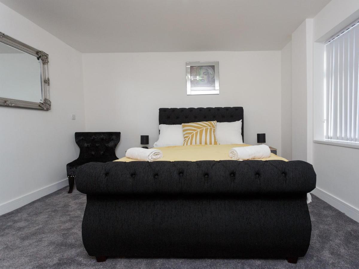 Live In Leeds Greenhill Bungalows Dış mekan fotoğraf