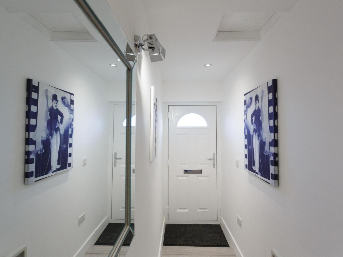 Live In Leeds Greenhill Bungalows Dış mekan fotoğraf